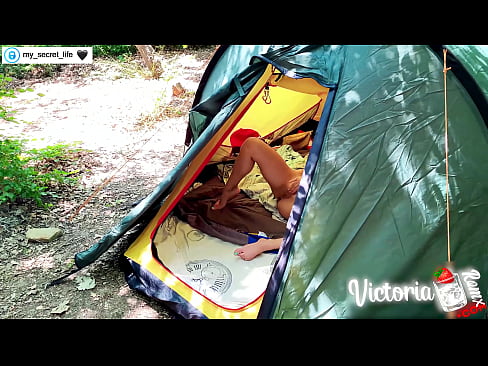 ❤️ ថតដោយកាមេរ៉ា Passionate jerk off Stranger in a tent ❤️ រឿងអាសអាភាស នៅពួកយើង  ️❤