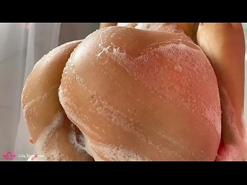 ❤️ Brunette Masturbates Pussy with Vibrator to Intense Orgasm in Shower ❤️ រឿងអាសអាភាស នៅពួកយើង  ️❤